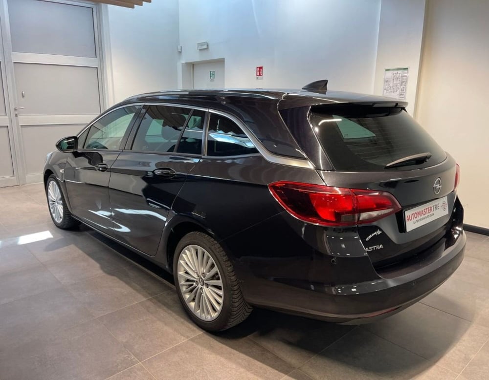 Opel Astra Station Wagon usata a Ferrara (16)