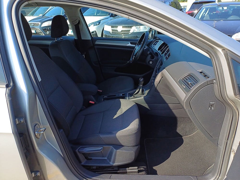 Volkswagen Golf usata  (10)