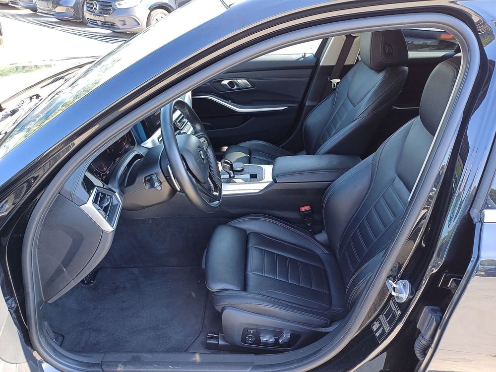 BMW Serie 3 Touring usata  (6)