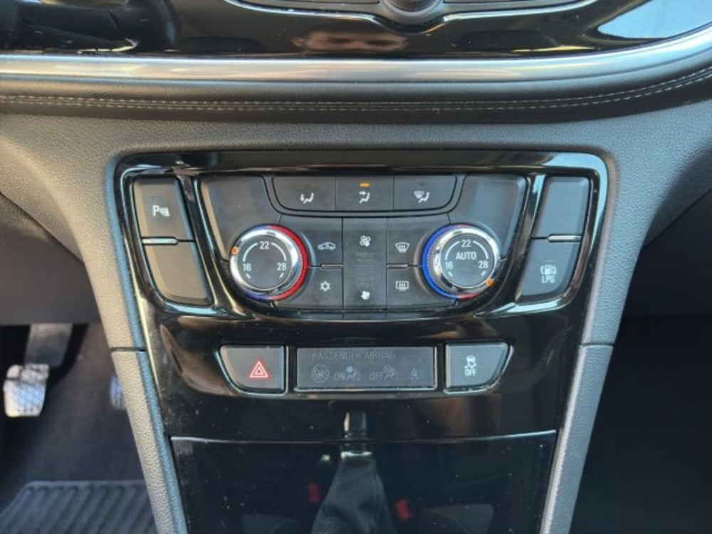 Opel Mokka usata a Perugia (17)