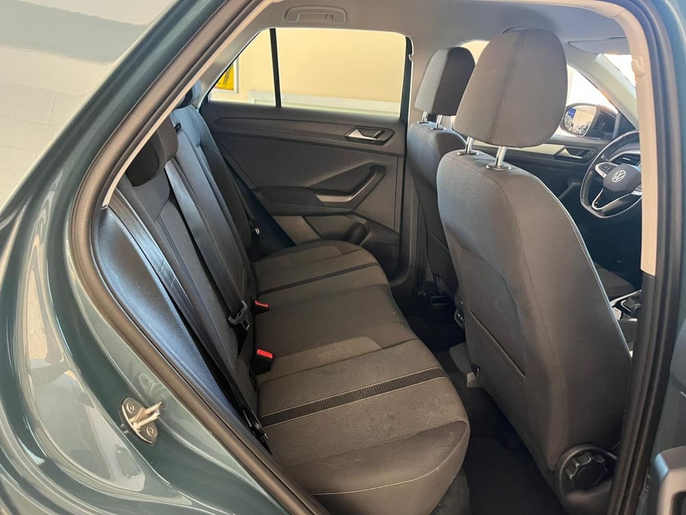Volkswagen T-Roc usata a Milano (15)