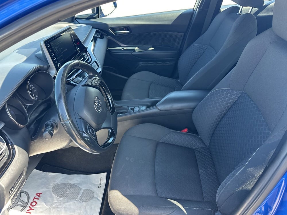 Toyota Toyota C-HR usata a Siracusa (9)