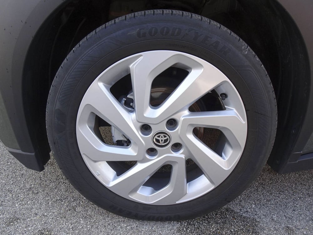 Toyota Aygo X usata a Treviso (8)
