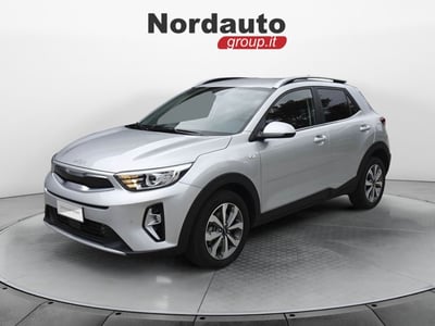 Kia Stonic 1.0 T-GDi 120 CV MHEV DCT GT Line del 2022 usata a Montebelluna