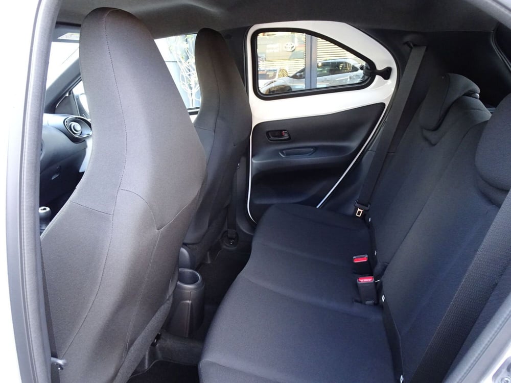 Toyota Aygo X nuova a Treviso (11)