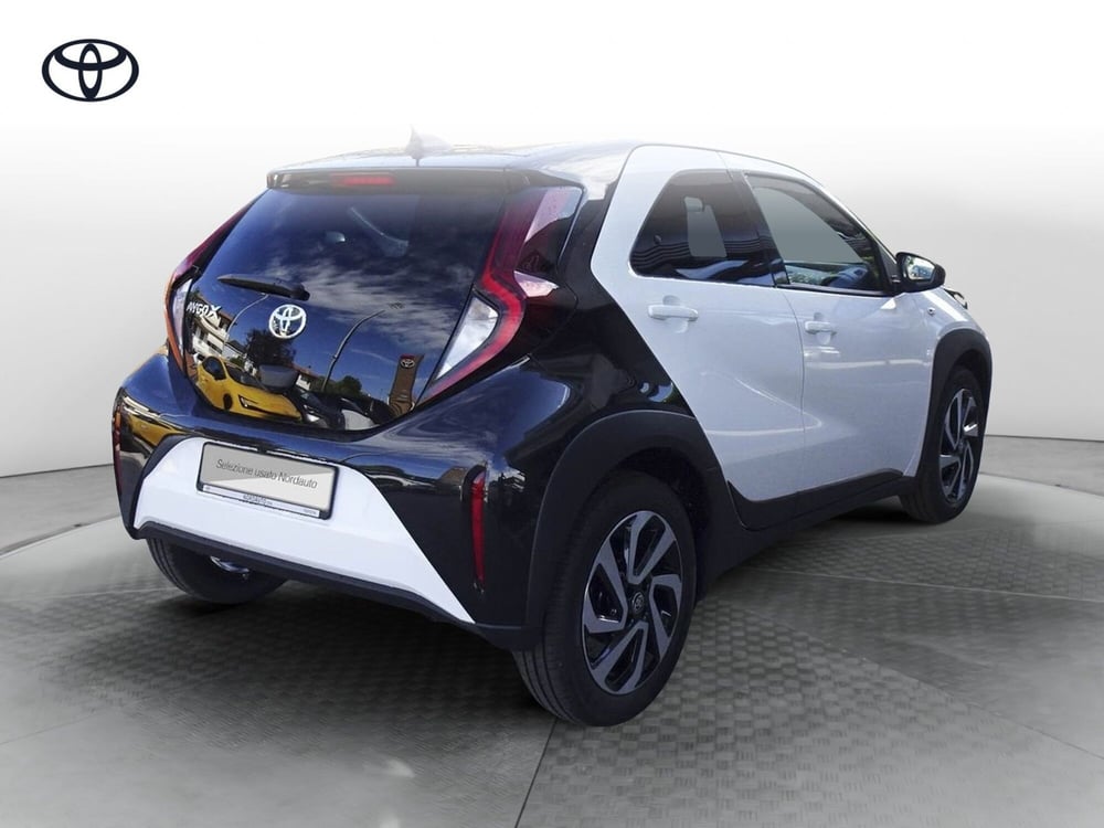 Toyota Aygo X nuova a Treviso (5)