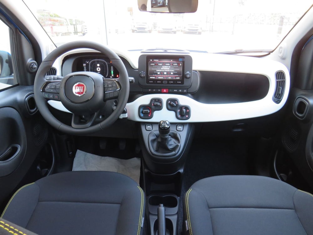Fiat Panda Cross nuova a Monza e Brianza (17)