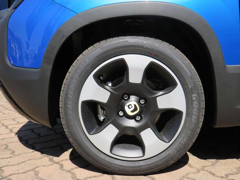 Fiat Panda Cross nuova a Monza e Brianza (8)