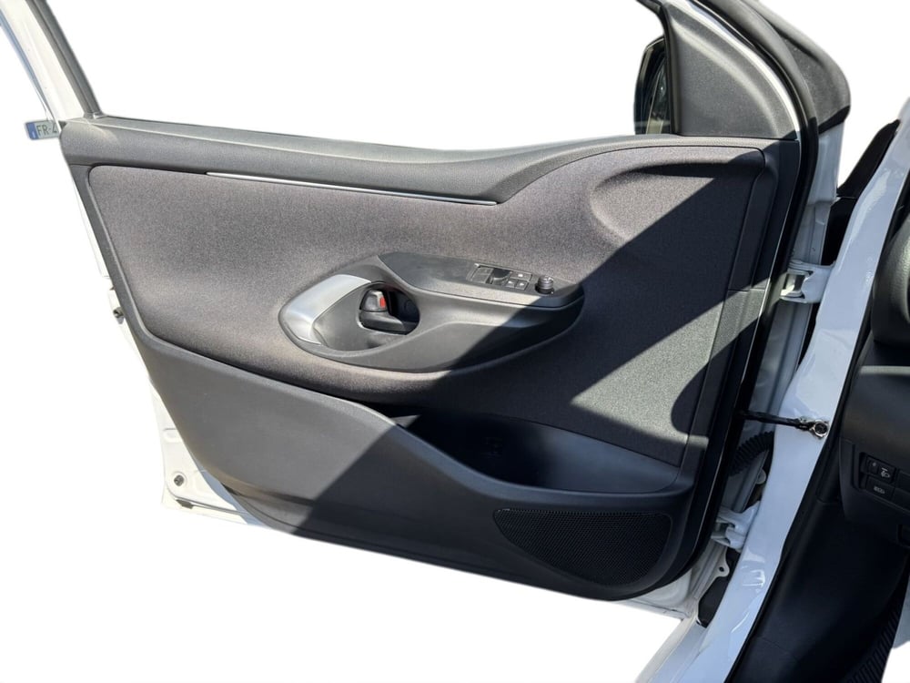 Toyota Yaris usata a Pistoia (12)