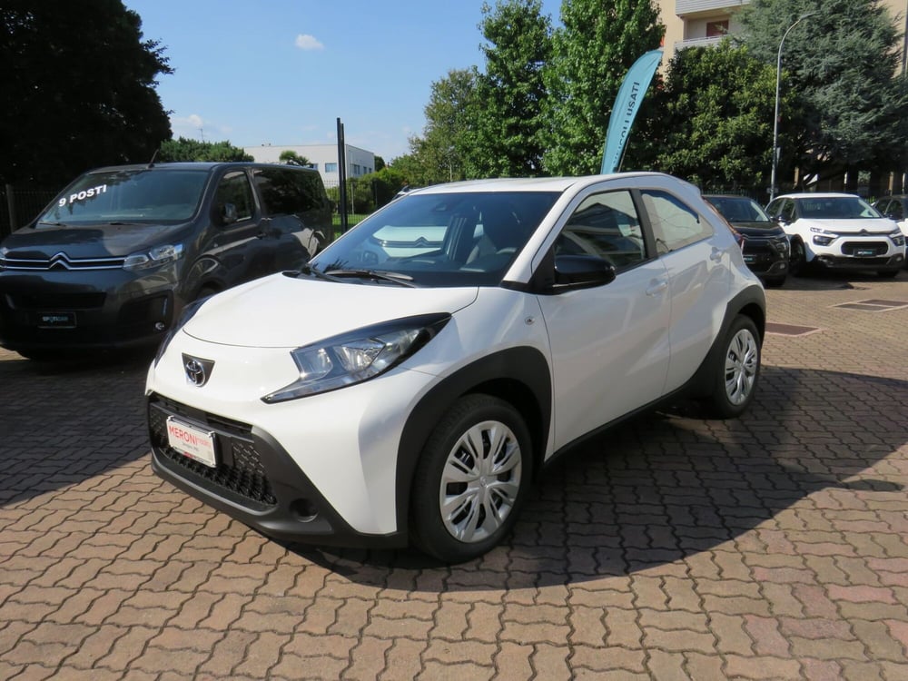 Toyota Aygo X nuova a Monza e Brianza (3)