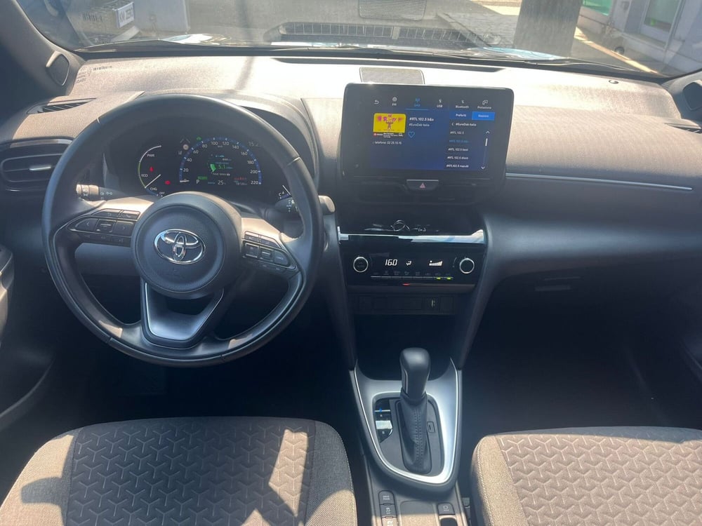 Toyota Yaris Cross usata a Cremona (10)