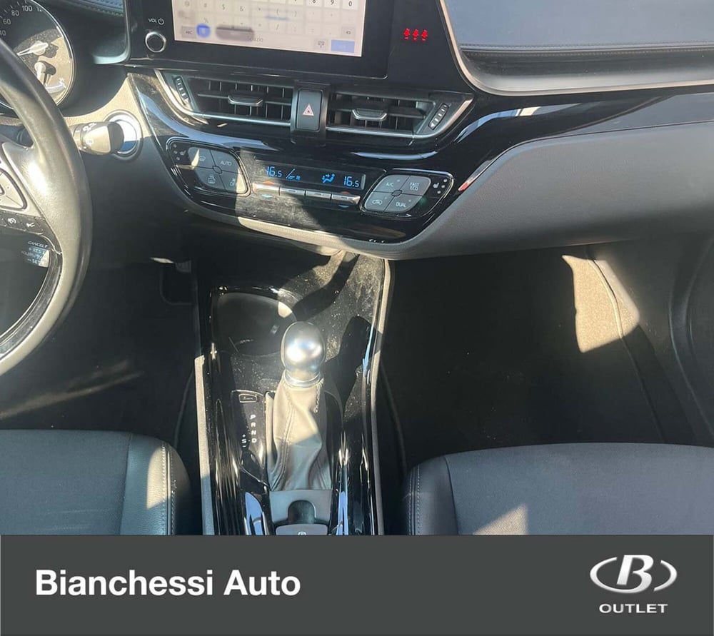Toyota Toyota C-HR usata a Cremona (12)