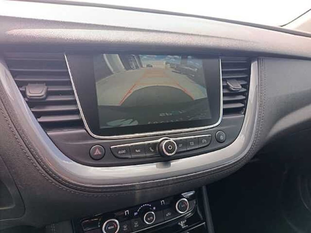 Opel Grandland X usata a Potenza (16)