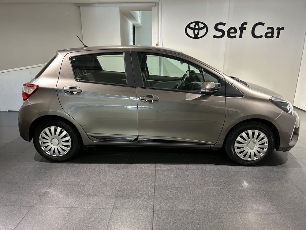 Toyota Yaris usata a Milano (14)