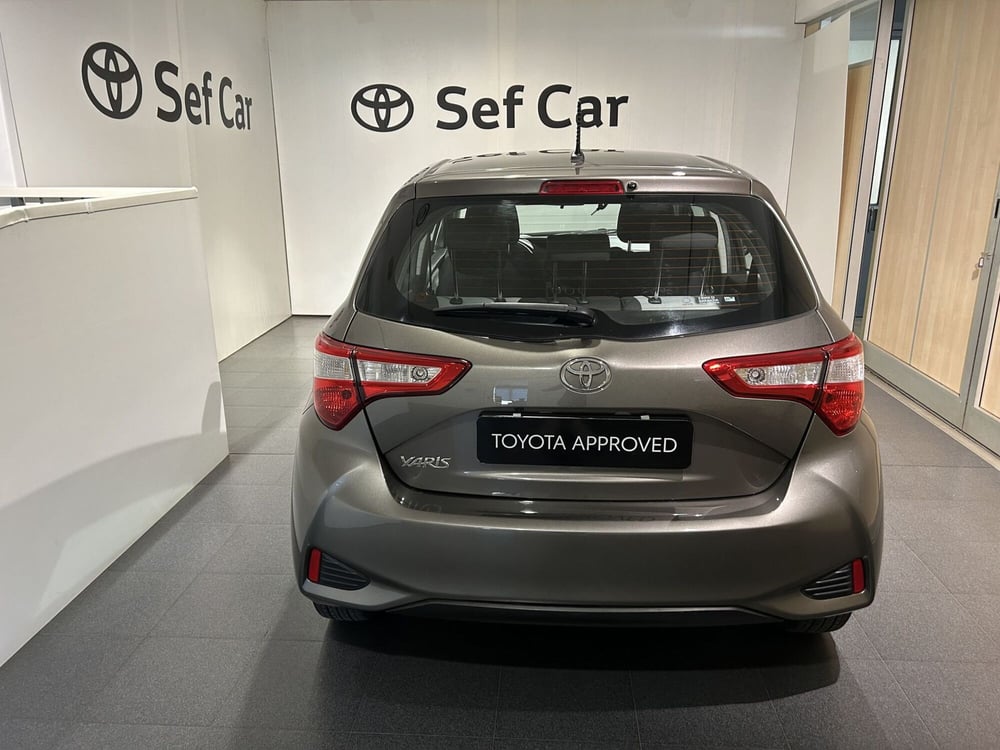 Toyota Yaris usata a Milano (4)