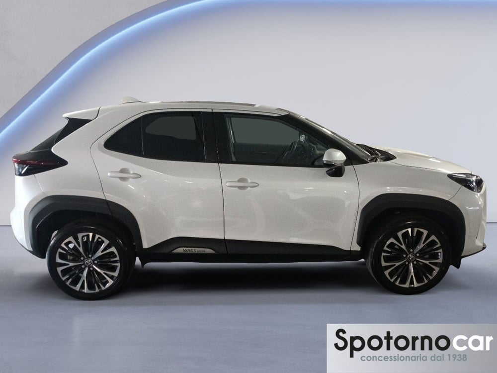 Toyota Yaris Cross usata a Milano (6)