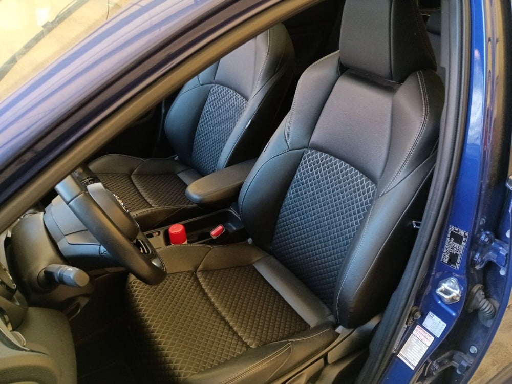 Toyota Yaris usata a Milano (11)
