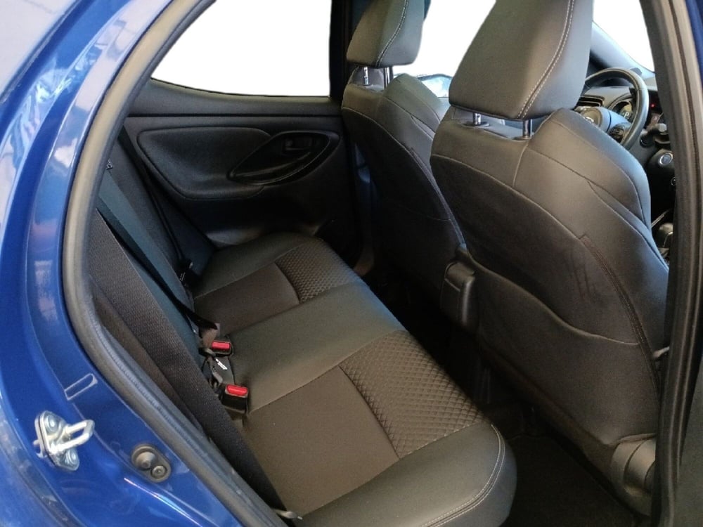 Toyota Yaris usata a Milano (8)