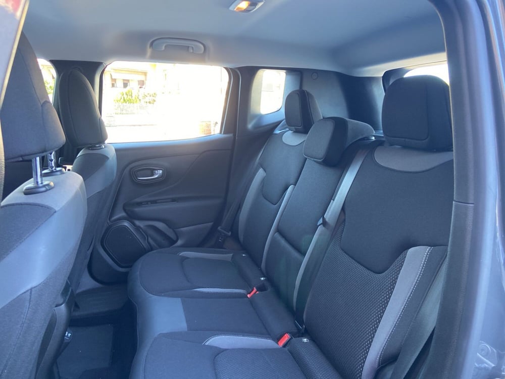 Jeep Renegade usata a Chieti (18)