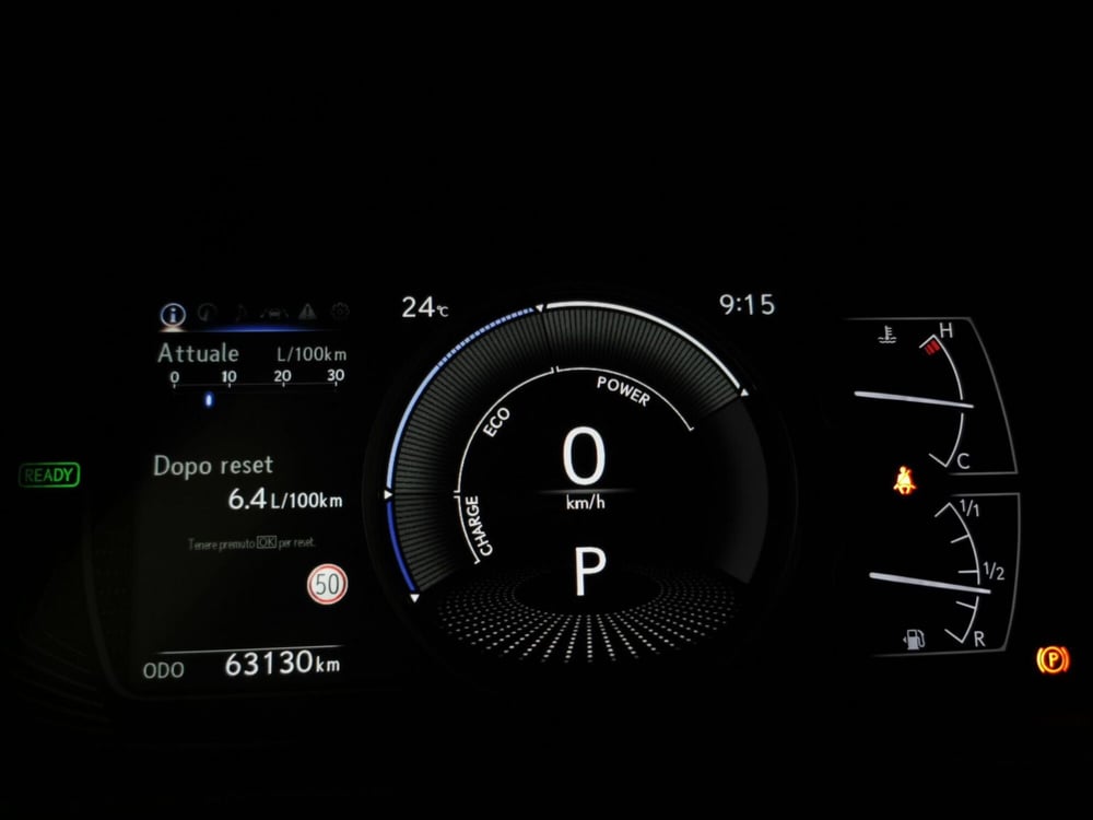 Lexus UX usata a Chieti (10)
