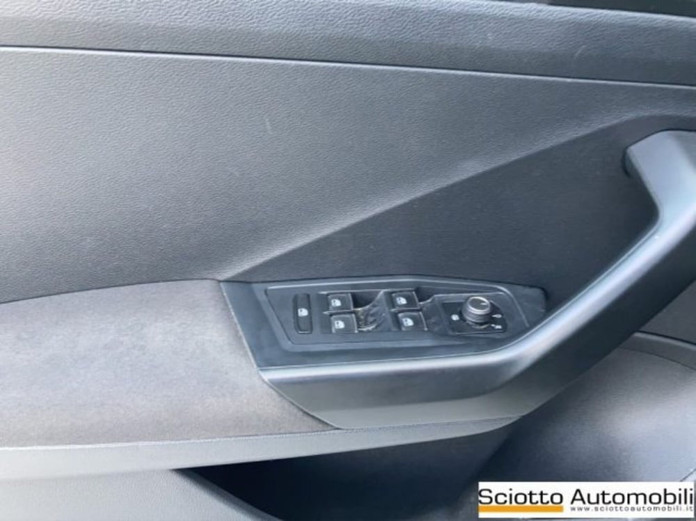 Volkswagen T-Roc usata a Messina (12)