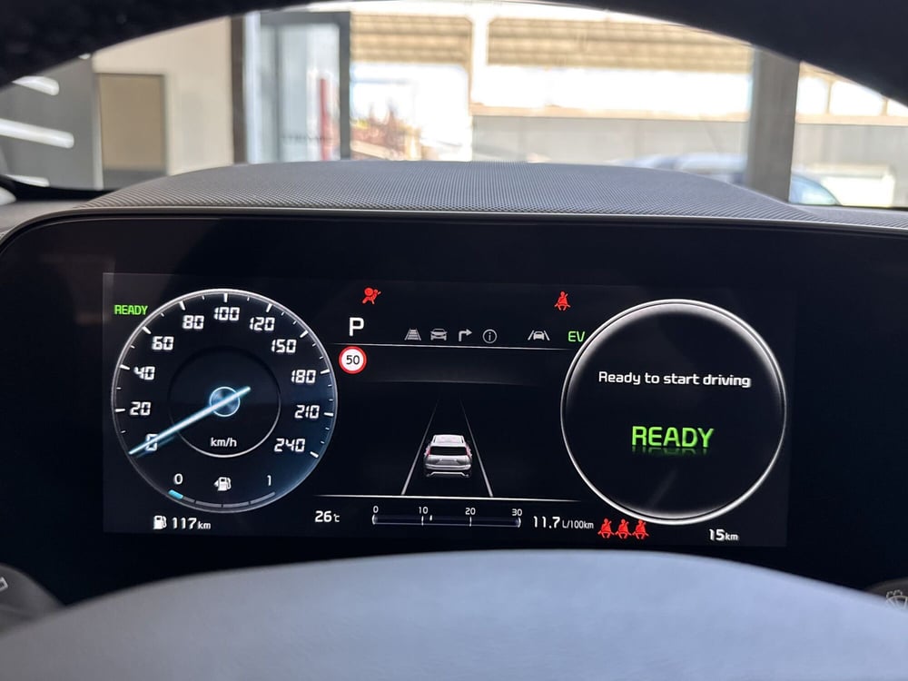 Kia Niro nuova a La Spezia (18)