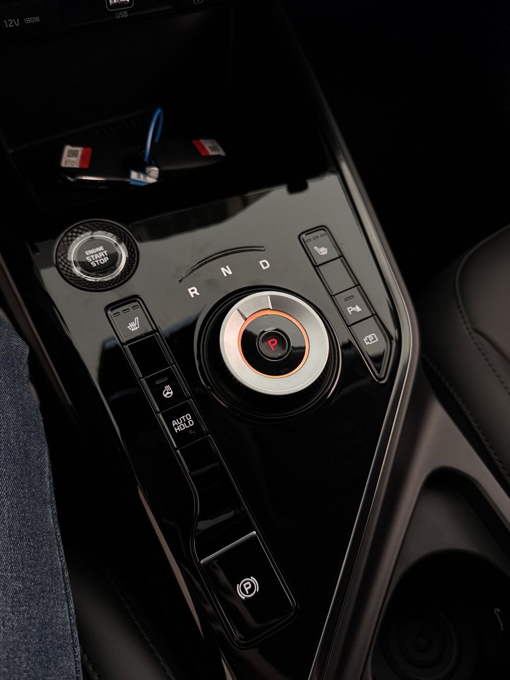 Kia Niro nuova a La Spezia (19)