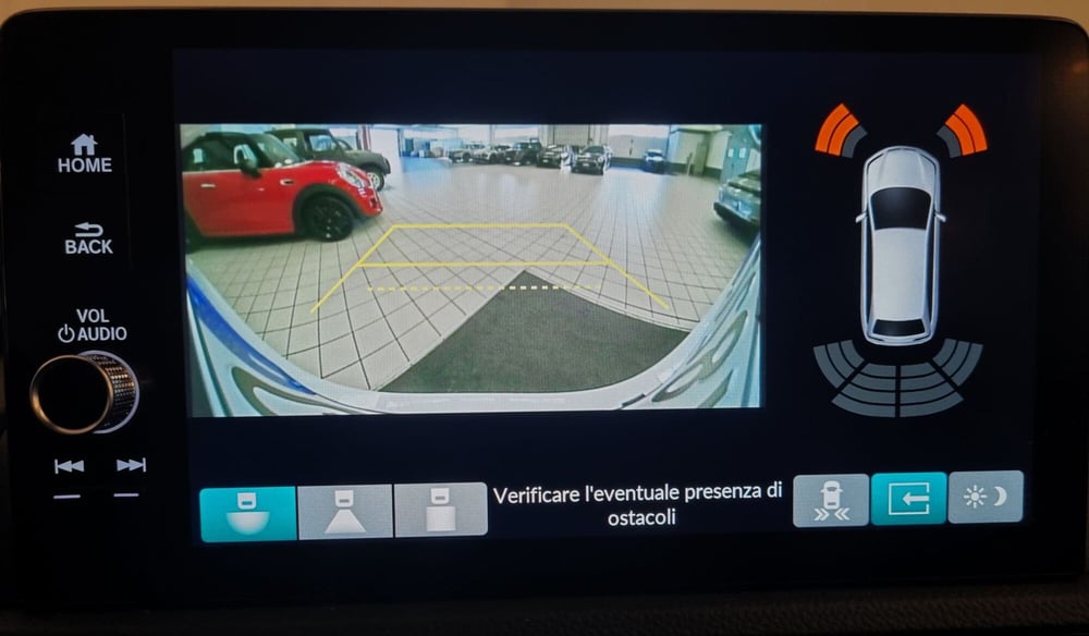 Honda CR-V nuova a Pavia (14)