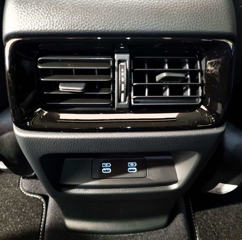 Honda CR-V nuova a Pavia (18)