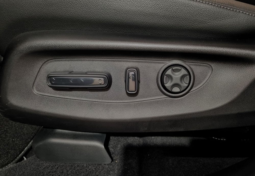 Honda CR-V nuova a Pavia (8)