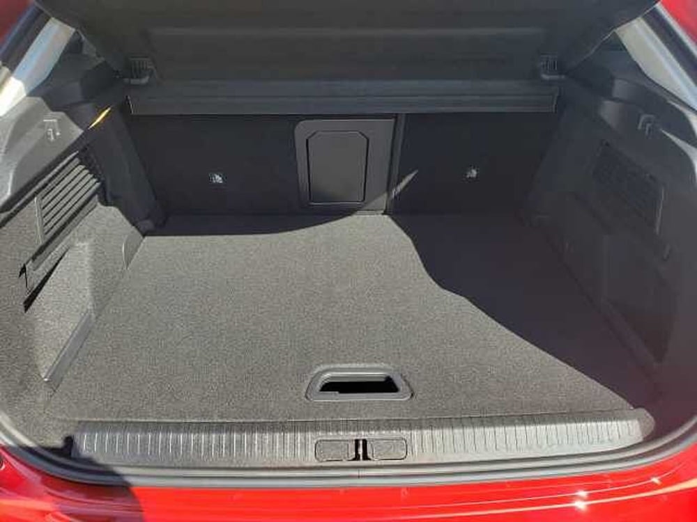Citroen C4 nuova a Pesaro-Urbino (15)