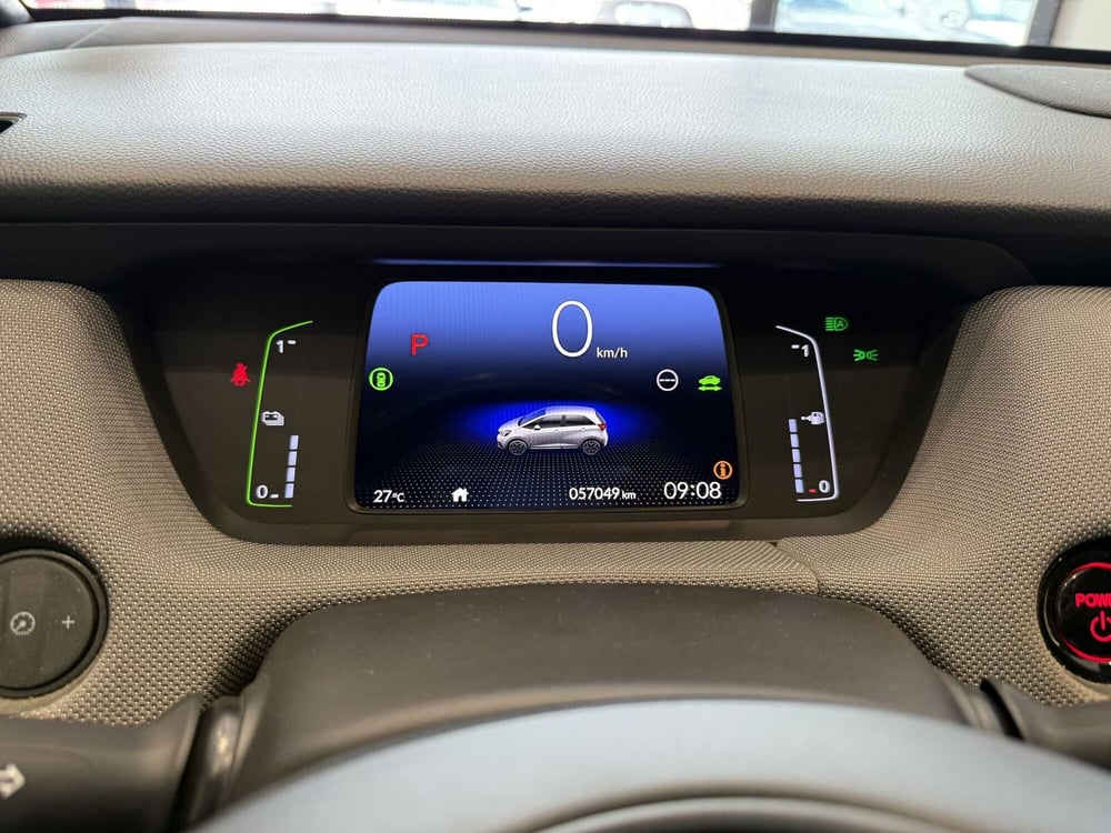 Honda Jazz usata a Latina (11)