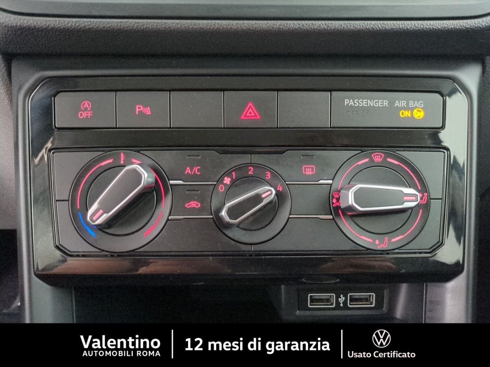 Volkswagen T-Cross usata a Roma (16)