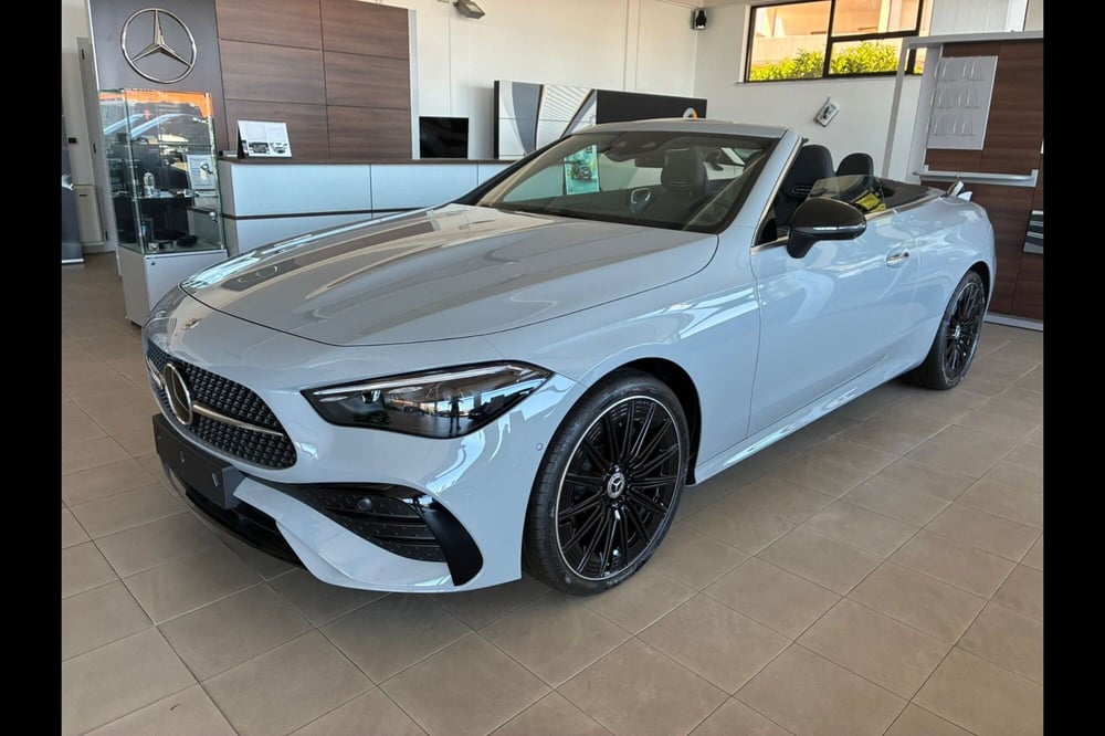 Mercedes-Benz CLE Cabrio nuova a Chieti (4)