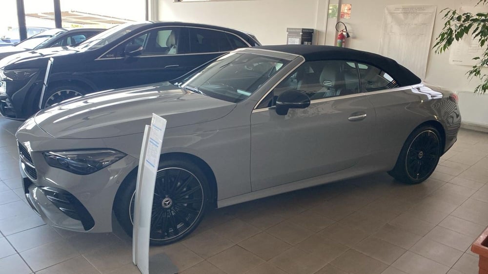 Mercedes-Benz CLE Cabrio nuova a Chieti (6)