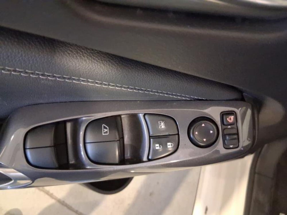 Nissan Juke usata a Genova (12)