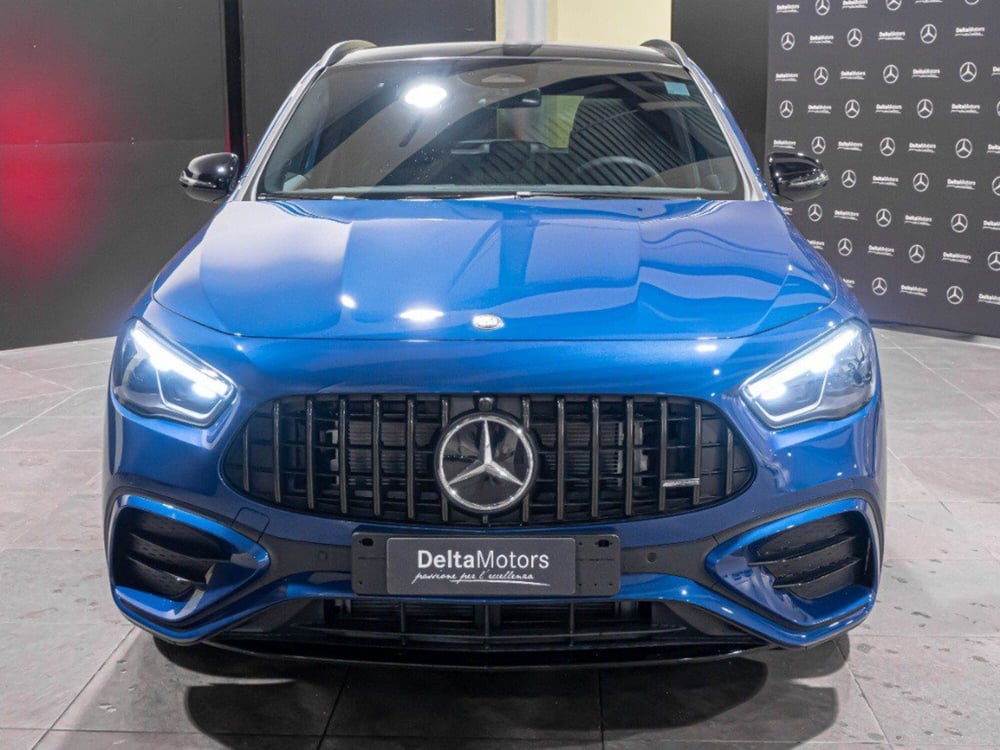 Mercedes-Benz GLA SUV nuova a Macerata (2)