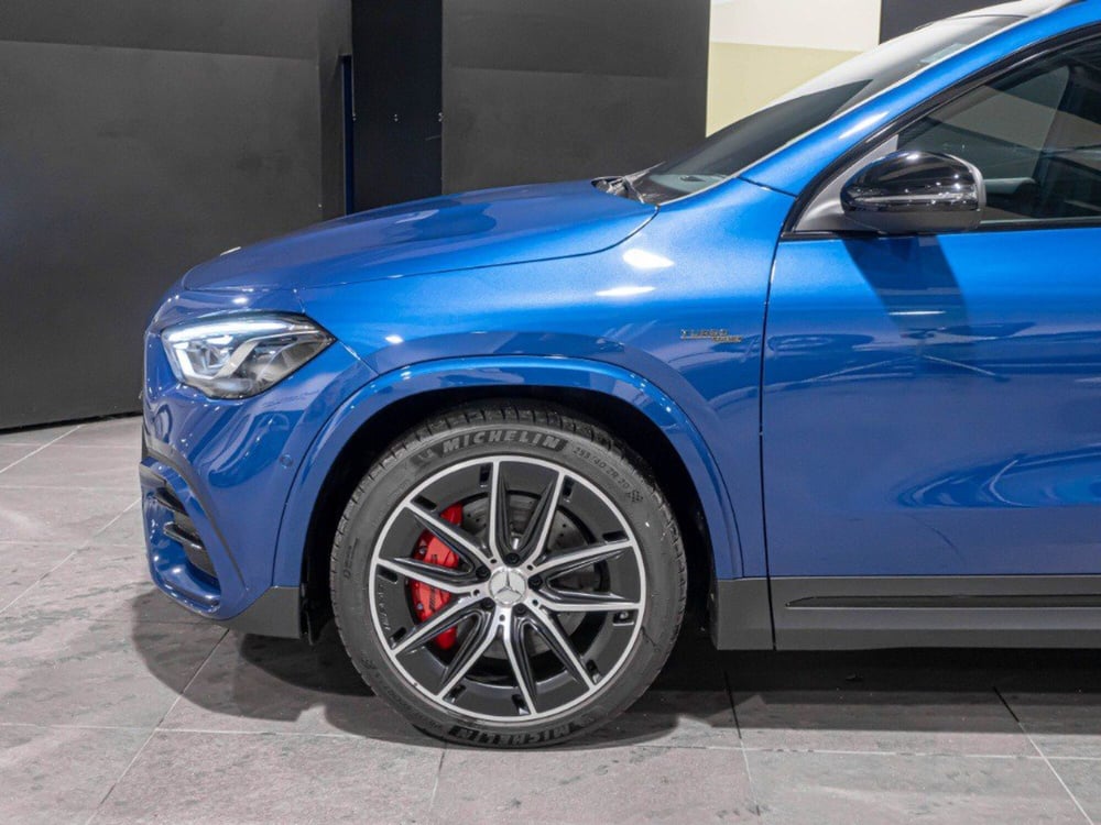Mercedes-Benz GLA SUV nuova a Macerata (4)