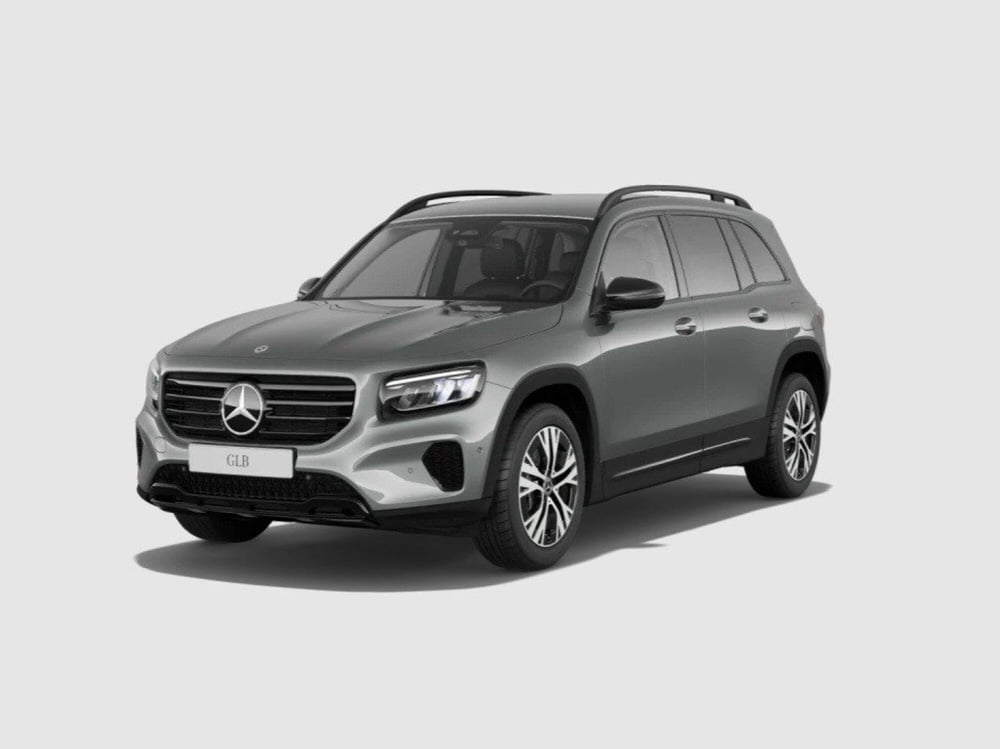 Mercedes-Benz GLB nuova a Ancona