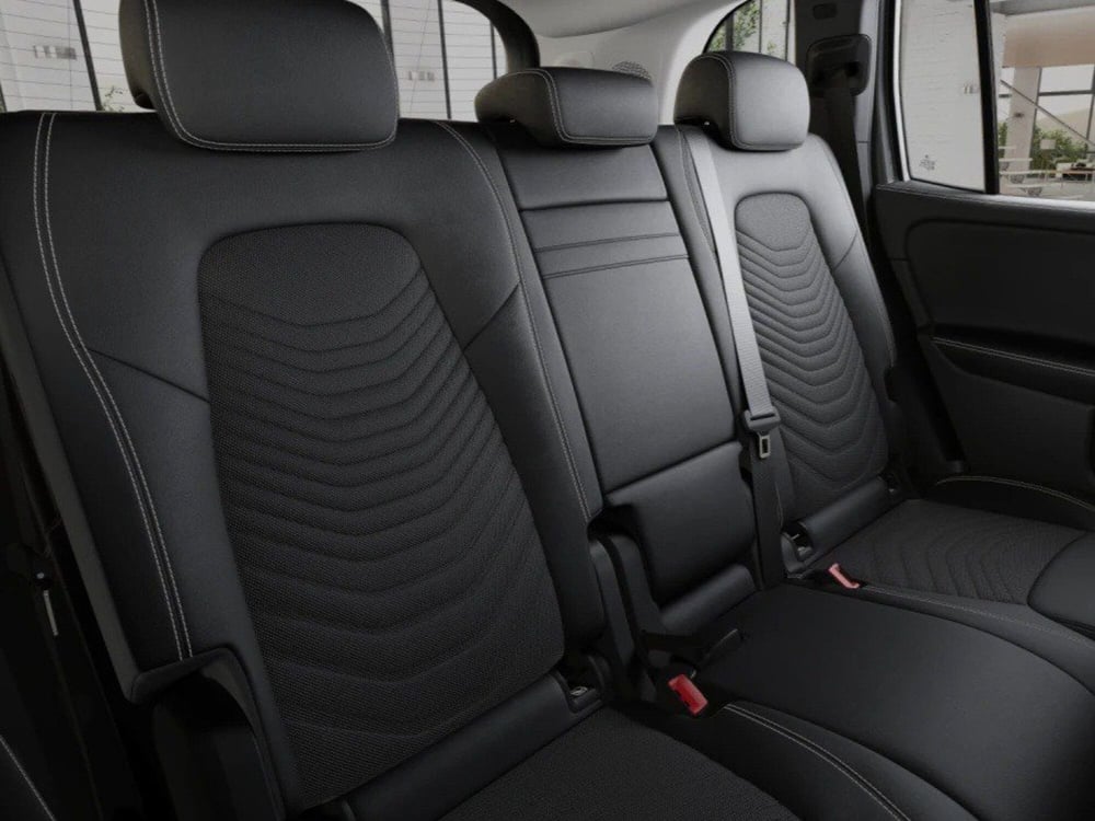 Mercedes-Benz GLB nuova a Ancona (10)