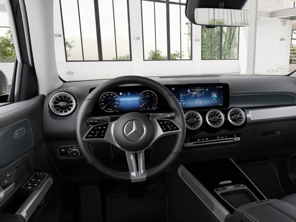 Mercedes-Benz GLB nuova a Ancona (9)