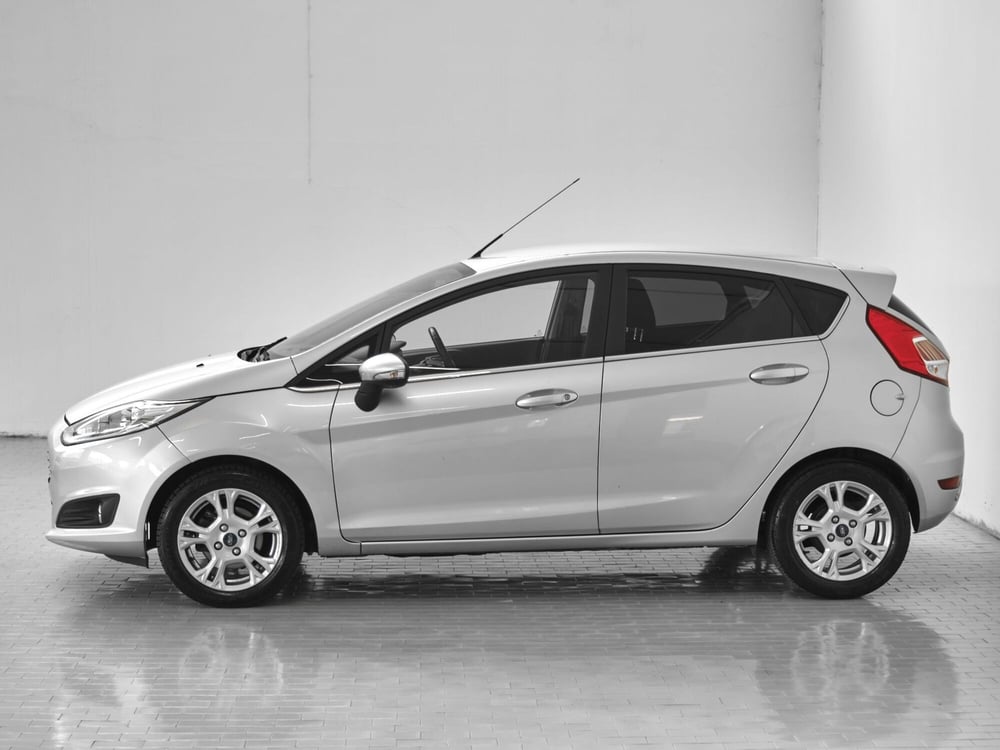 Ford Fiesta usata a Prato (2)