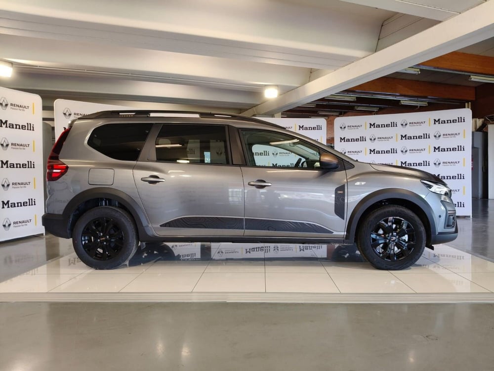 Dacia Jogger nuova a Brescia (2)