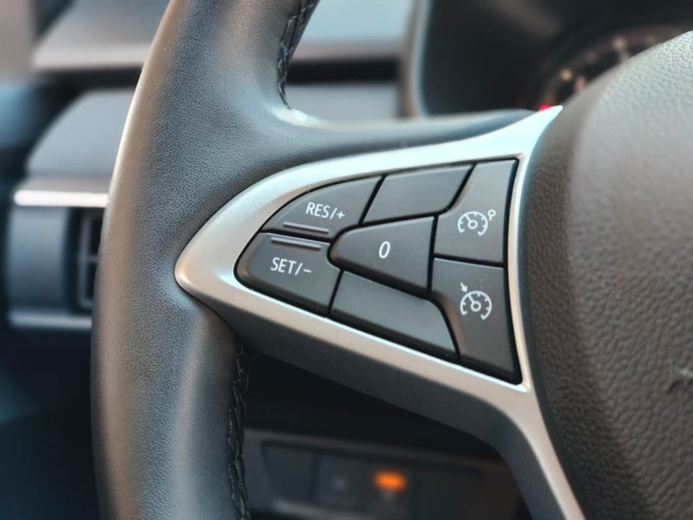Dacia Jogger nuova a Brescia (13)