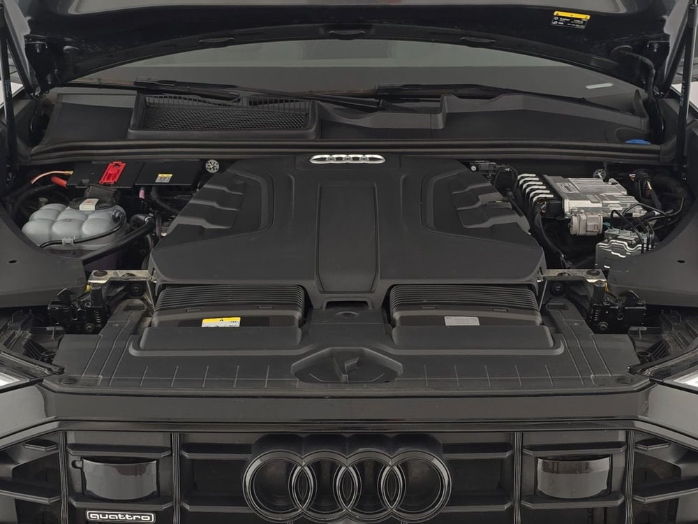 Audi Q8 usata a Alessandria (8)
