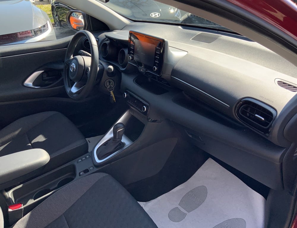 Toyota Yaris usata a Perugia (11)