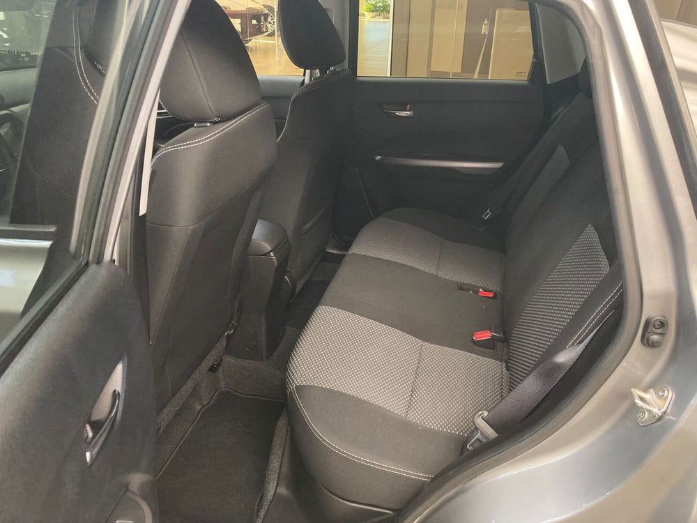 Suzuki Vitara usata a Bari (10)