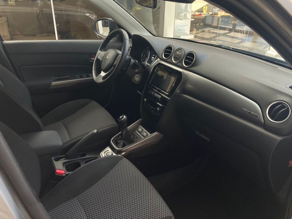 Suzuki Vitara usata a Bari (9)