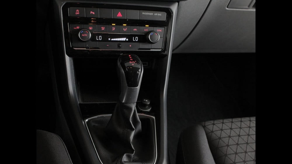 Volkswagen T-Cross usata a Palermo (16)