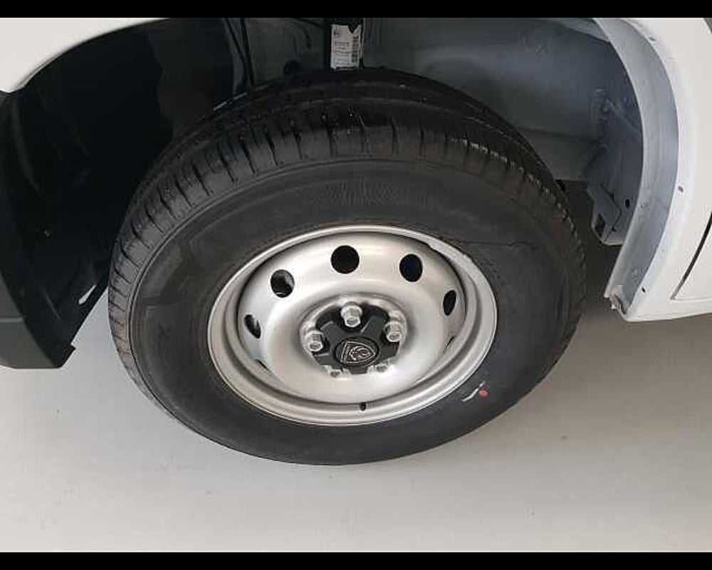 Peugeot Boxer Furgone nuova a Milano (7)